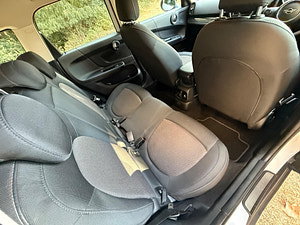 MINI Countryman thumbnail