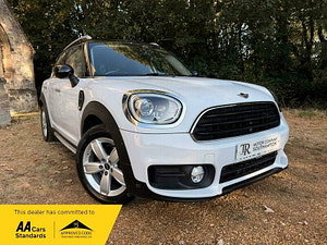 MINI Countryman thumbnail
