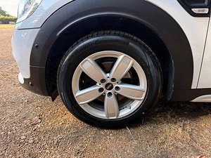 MINI Countryman thumbnail