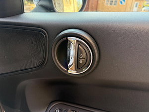 MINI Countryman thumbnail