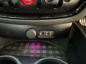 MINI Clubman thumbnail