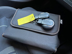 MINI Hatch thumbnail
