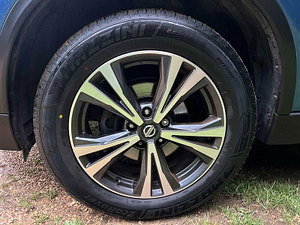 Nissan X-Trail thumbnail