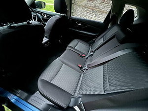 Nissan X-Trail thumbnail