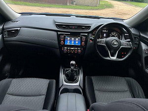 Nissan X-Trail thumbnail