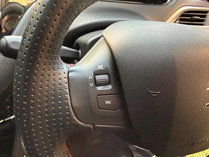 Peugeot 2008 thumbnail