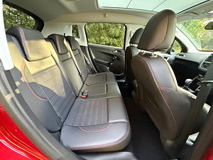 Peugeot 2008 thumbnail