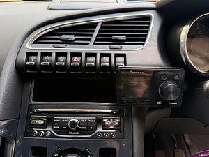 Peugeot 3008 thumbnail