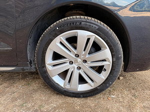 Peugeot 3008 thumbnail