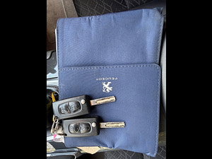 Peugeot 3008 thumbnail