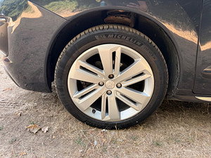 Peugeot 3008 thumbnail