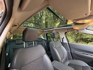 Peugeot 3008 thumbnail