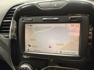 Renault Captur thumbnail