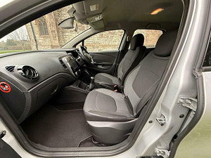 Renault Captur thumbnail