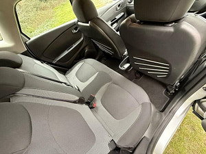 Renault Captur thumbnail