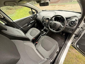 Renault Captur thumbnail