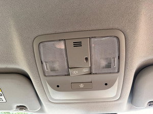 Toyota Auris thumbnail