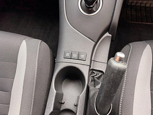 Toyota Auris thumbnail