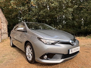 Toyota Auris thumbnail