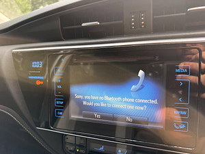 Toyota Auris thumbnail