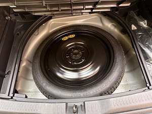 Toyota Auris thumbnail