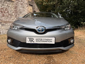 Toyota Auris thumbnail