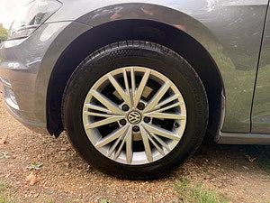 Volkswagen Golf thumbnail
