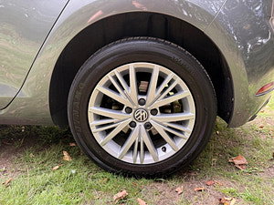Volkswagen Golf thumbnail