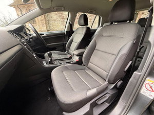 Volkswagen Golf thumbnail