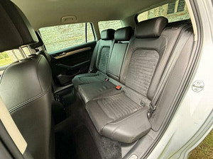 Volkswagen Passat thumbnail