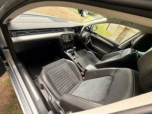 Volkswagen Passat thumbnail