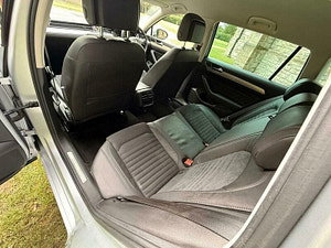 Volkswagen Passat thumbnail