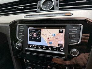 Volkswagen Passat thumbnail