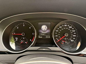 Volkswagen Passat thumbnail