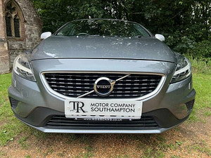 Volvo V40 thumbnail