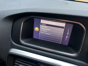 Volvo V40 thumbnail