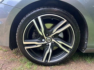 Volvo V40 thumbnail