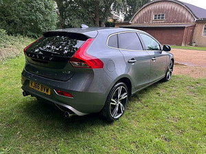 Volvo V40 thumbnail