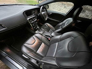 Volvo V40 thumbnail