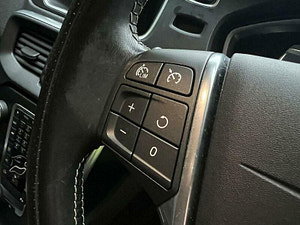 Volvo V40 thumbnail