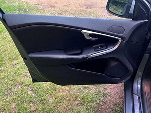 Volvo V40 thumbnail