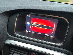 Volvo V40 thumbnail