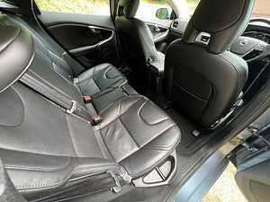 Volvo V40 thumbnail