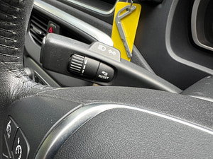 Volvo V40 thumbnail