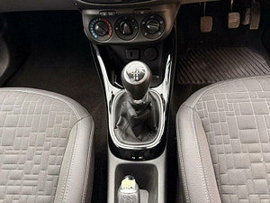 Vauxhall Corsa thumbnail