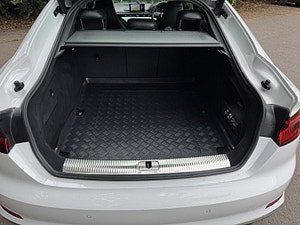 Audi S5 thumbnail
