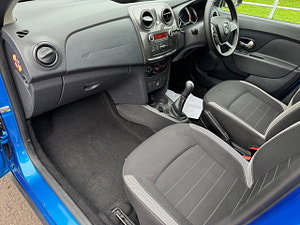 Dacia Sandero Stepway thumbnail