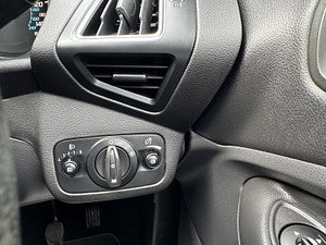 Ford Kuga thumbnail