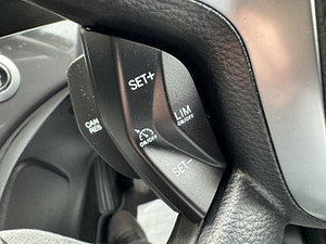 Ford Kuga thumbnail