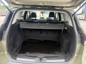 Ford Kuga thumbnail